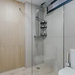 Sea View Family Heated Pool Апартаменты *