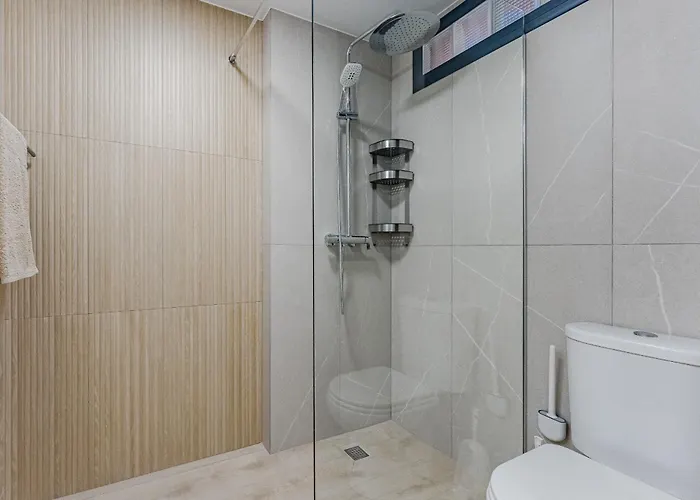 Sea View Family Heated Pool Appartement *