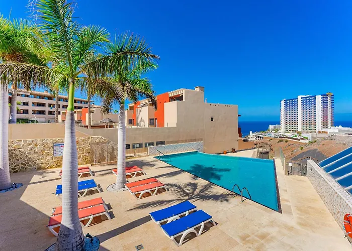 Sea View Family Heated Pool Appartement